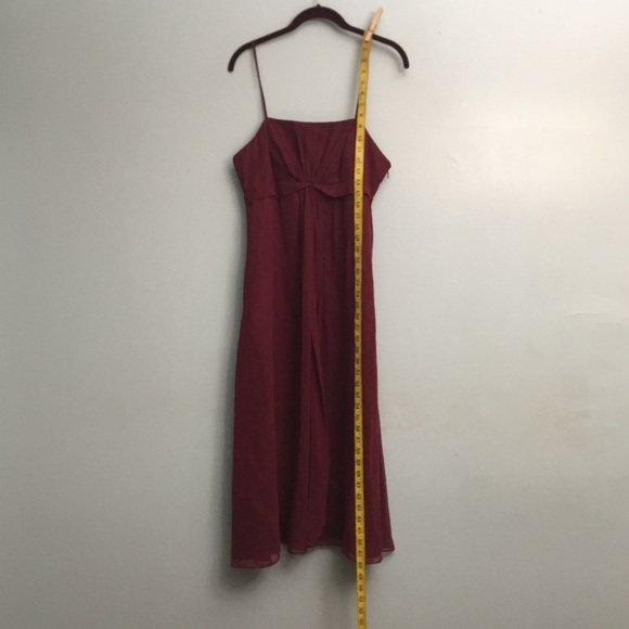 Bill Levkoff Dresses & Skirts - BILL LEVKOFF Stylish Burgundy Spaghetti Strap Dress
